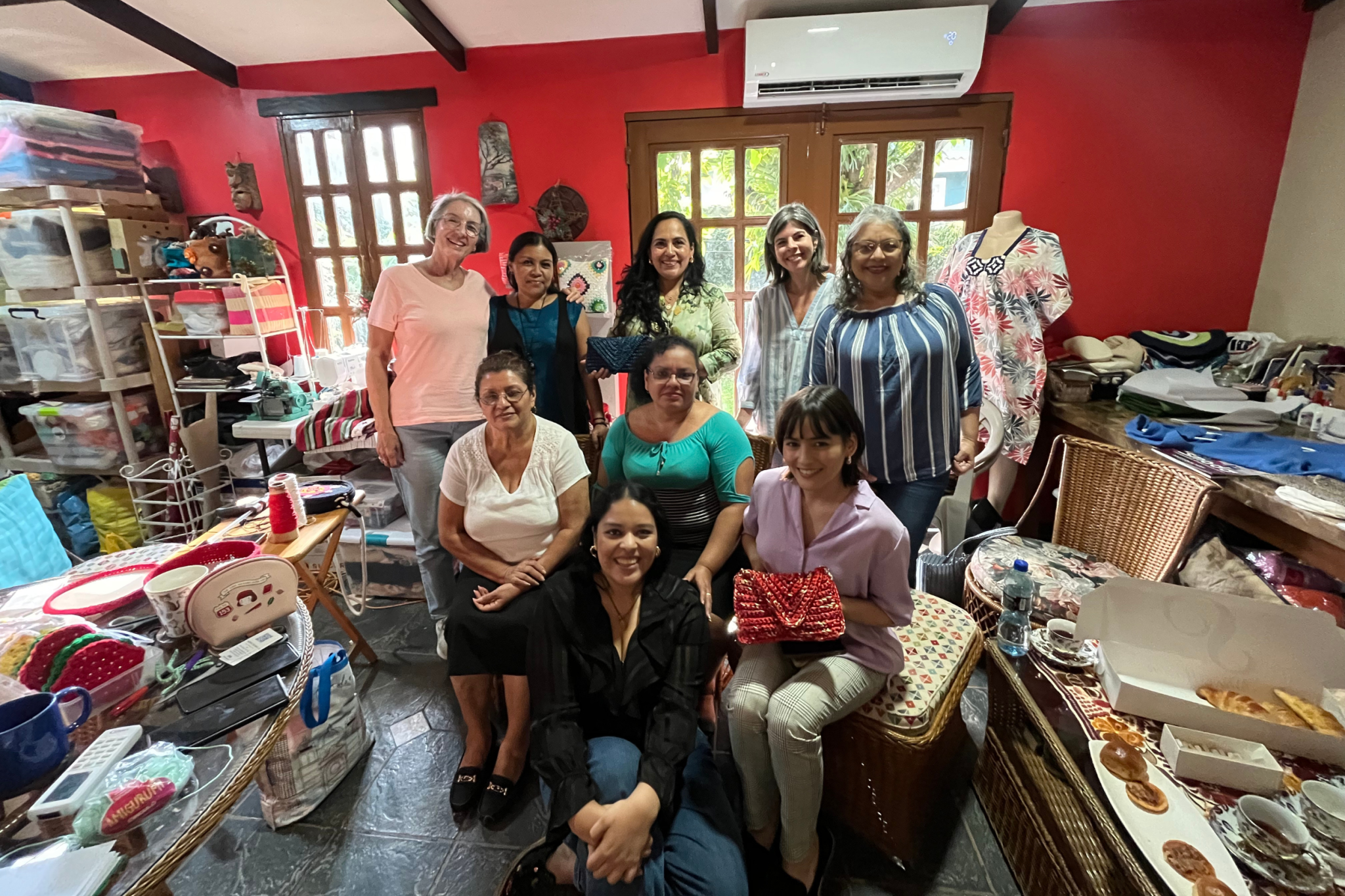 Marisol Monge, Debora Castro, Tania Brett, Prospera Latina